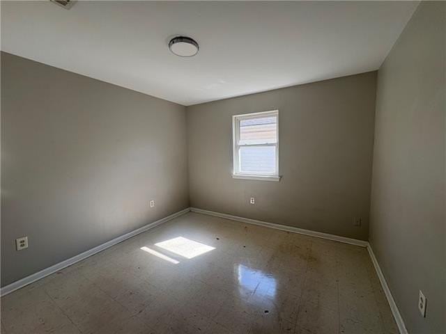 4113 Juno Dr - Photo 5 of 7