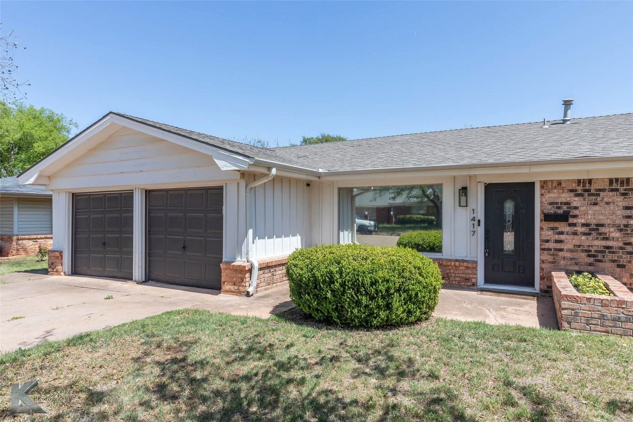 1417 Westwood Dr - Photo 2 of 25