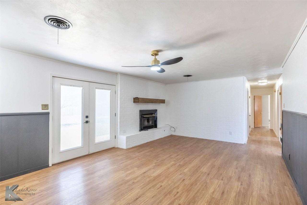 1417 Westwood Dr - Photo 6 of 25
