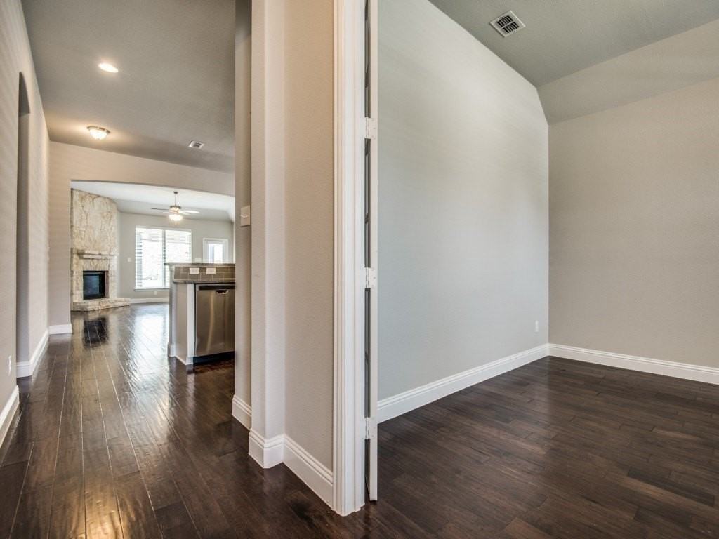 812 Llano Falls Dr - Photo 6 of 34
