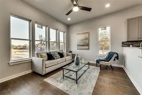 5805 Rivendell Dr - Photo 5 of 17