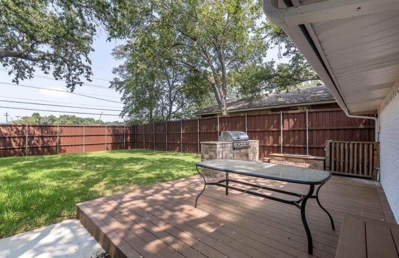 12329 Cedar Bend Dr - Photo 6 of 17