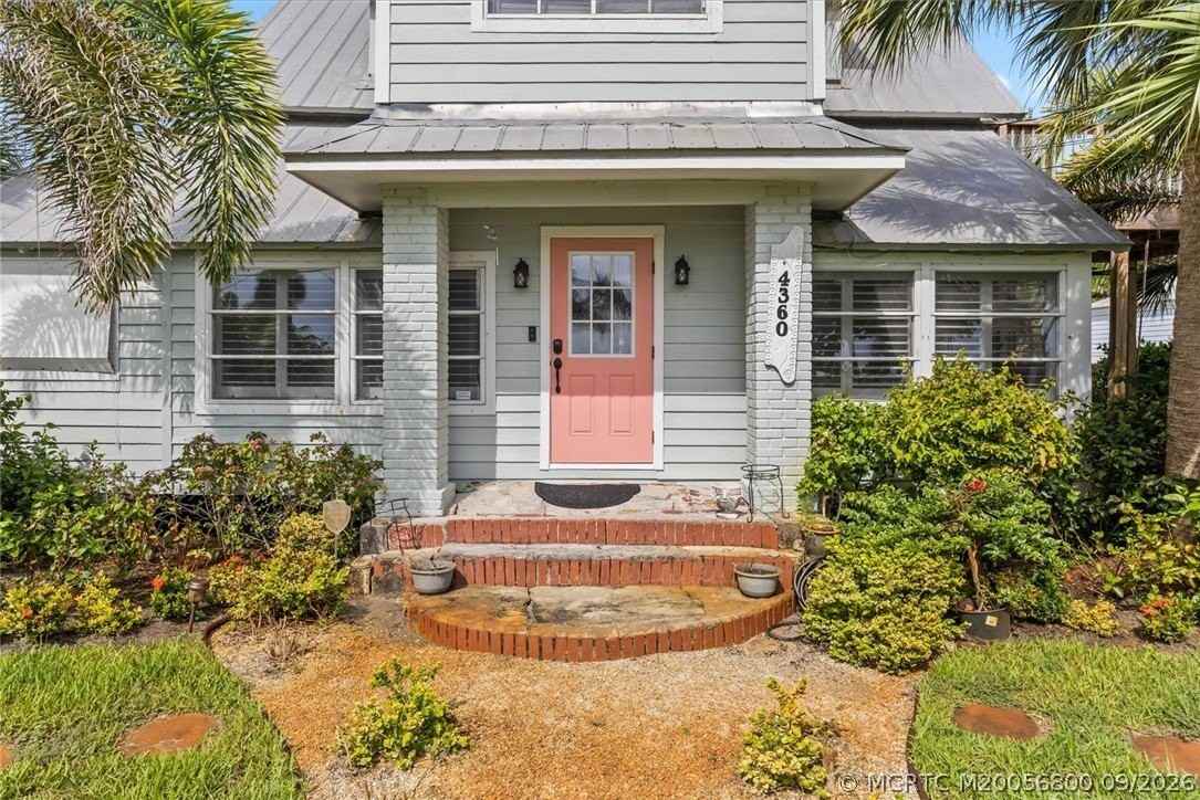 4360 Ne Indian River Dr - Photo 4 of 42