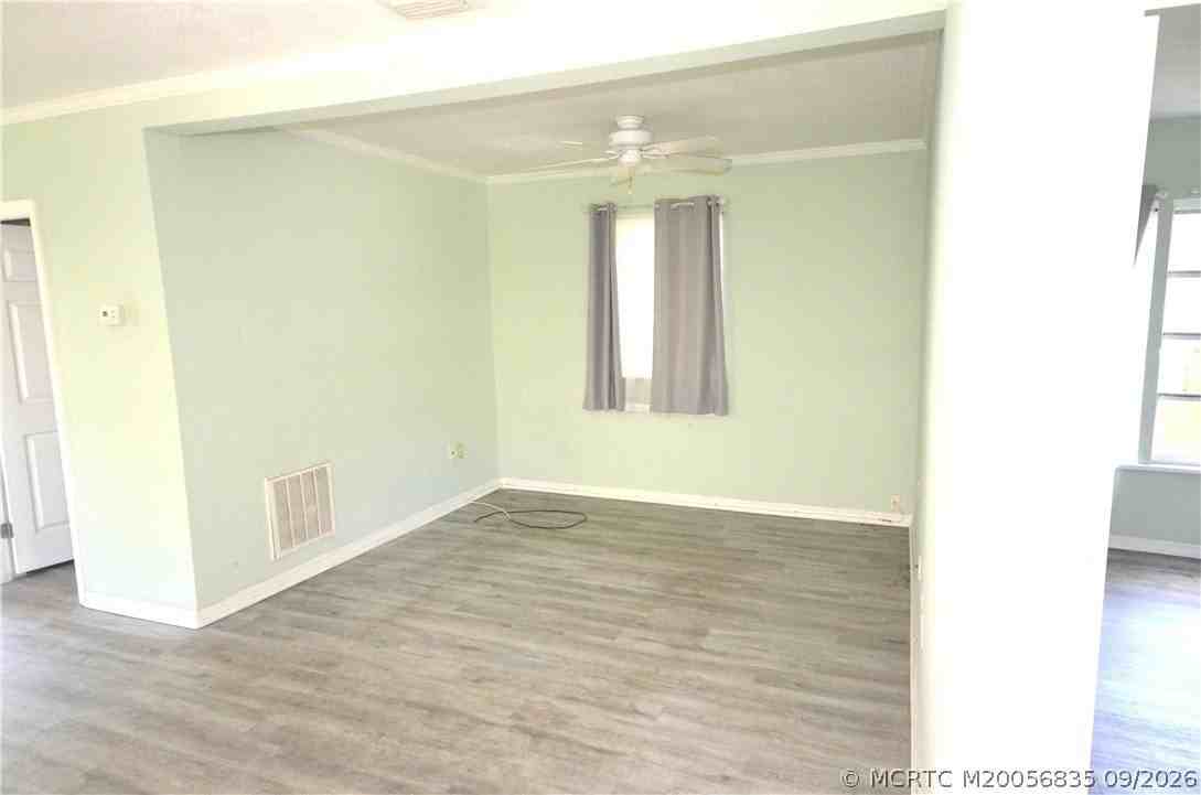 649 Sw Cleveland Ave - Photo 6 of 21
