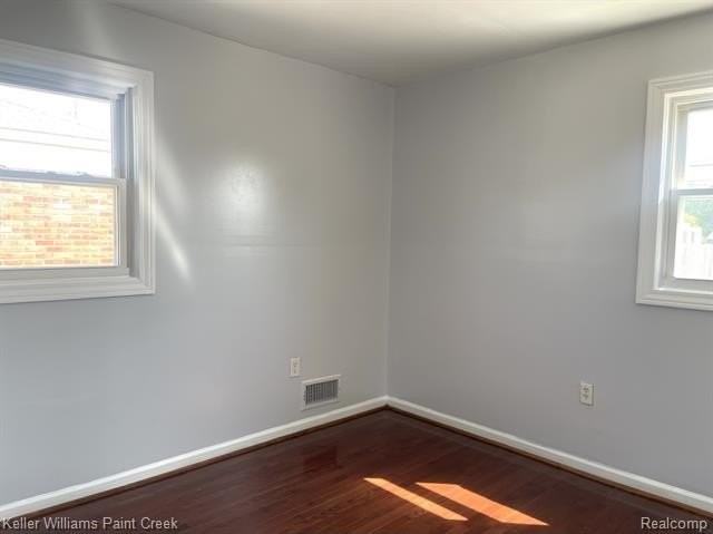 29706 Taylor St - Photo 6 of 12