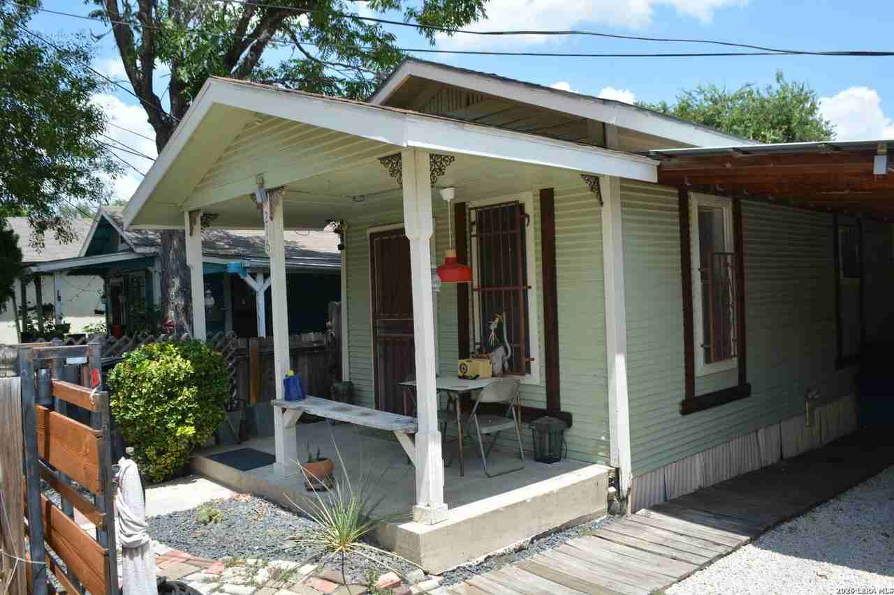 216 N Pinto St - Photo 4 of 28