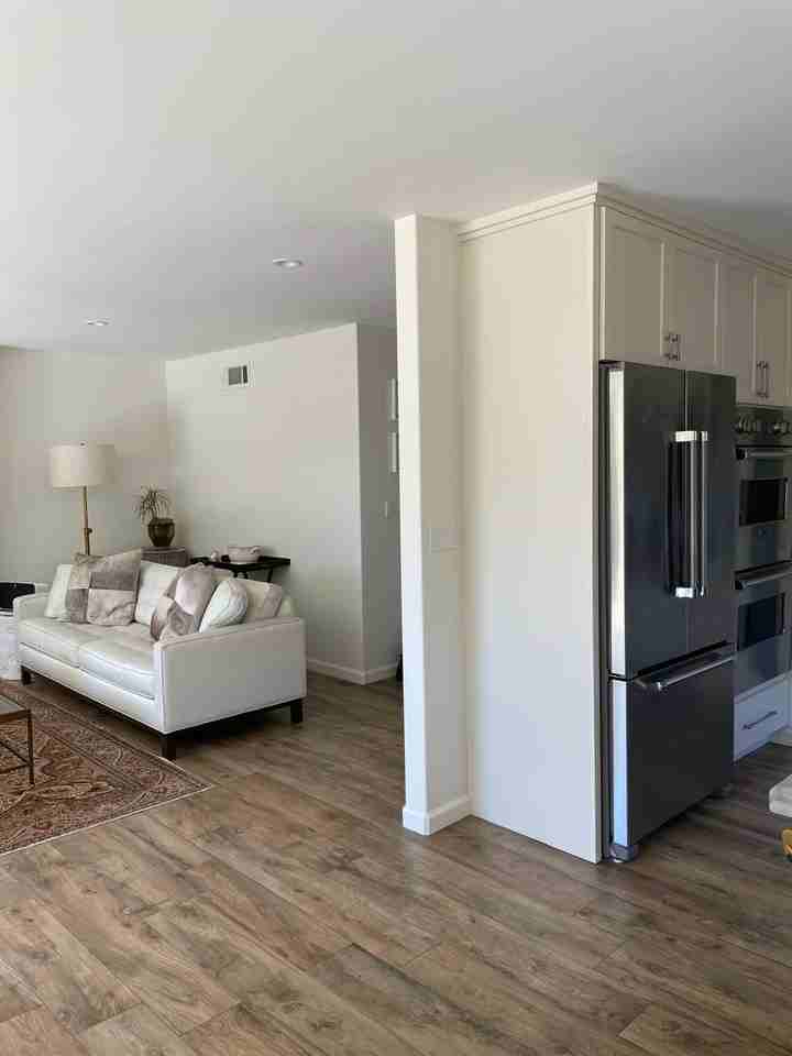 1711 La Coronilla Dr - Photo 5 of 16