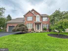 2242 W Greenleaf Dr - Photo 1 of 1