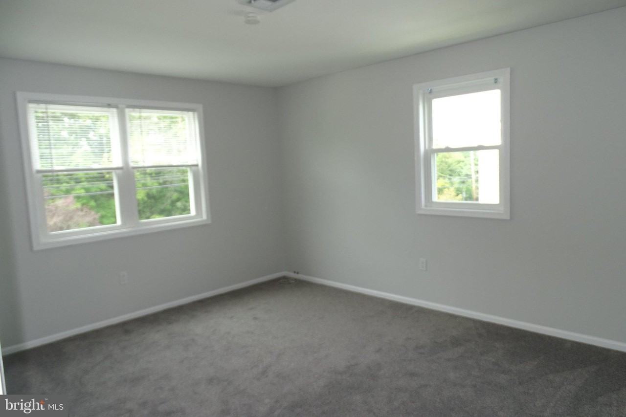 107 Hunter Way #207 - Photo 3 of 9