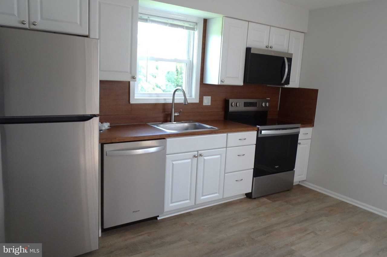 107 Hunter Way #207 - Photo 4 of 9