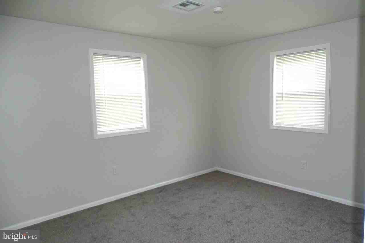 107 Hunter Way #207 - Photo 6 of 9