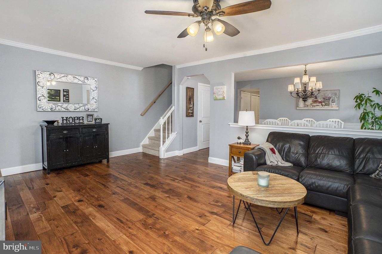 2019 Easter Ave - Photo 5 of 27