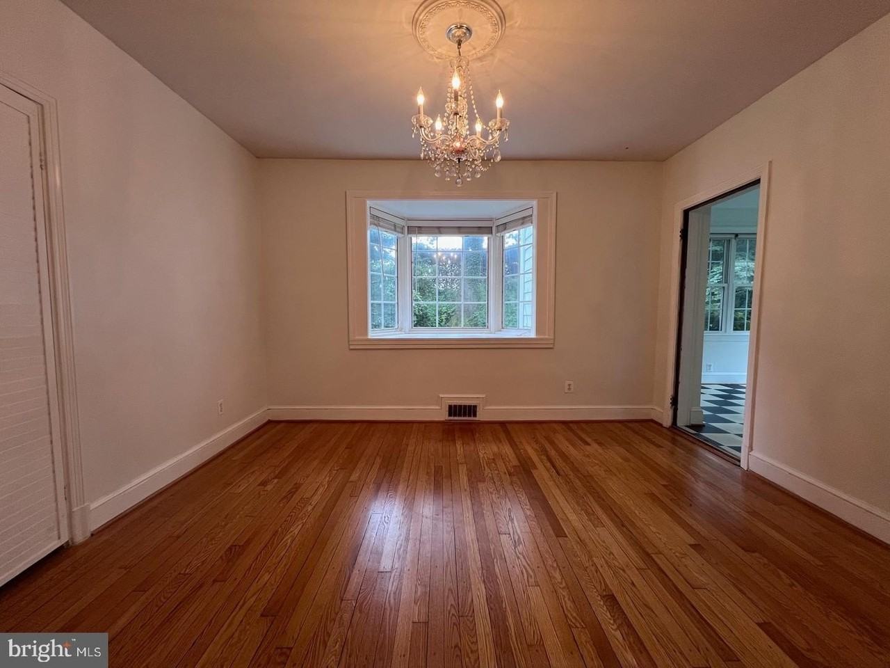 2373 N Quincy St - Photo 6 of 31
