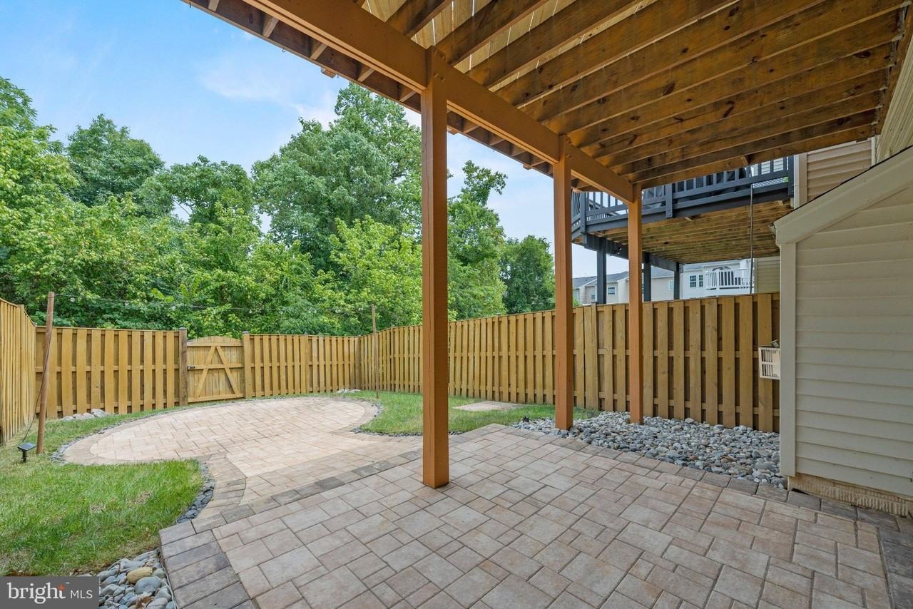 330 Caldwell Ter Se - Photo 6 of 46