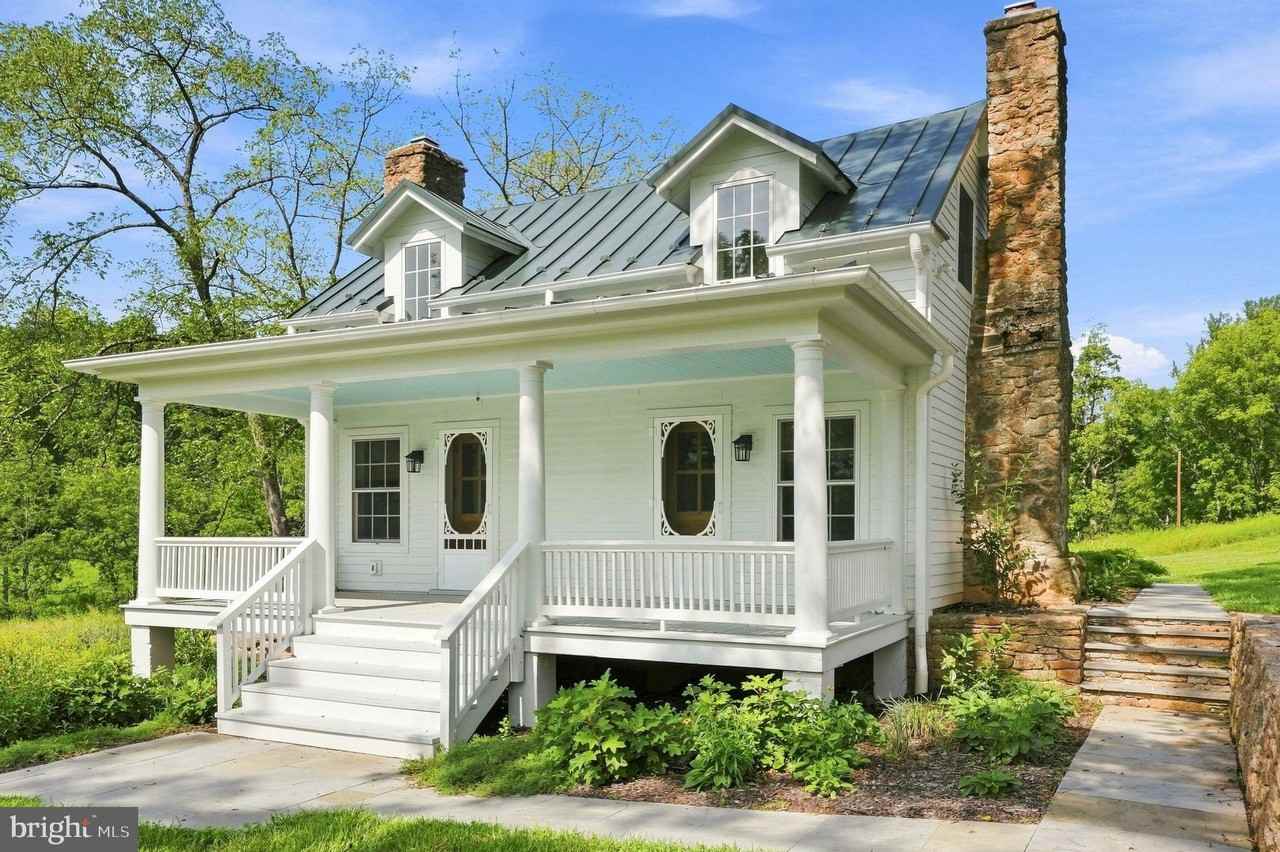793 Quaintance Rd - Photo 2 of 34