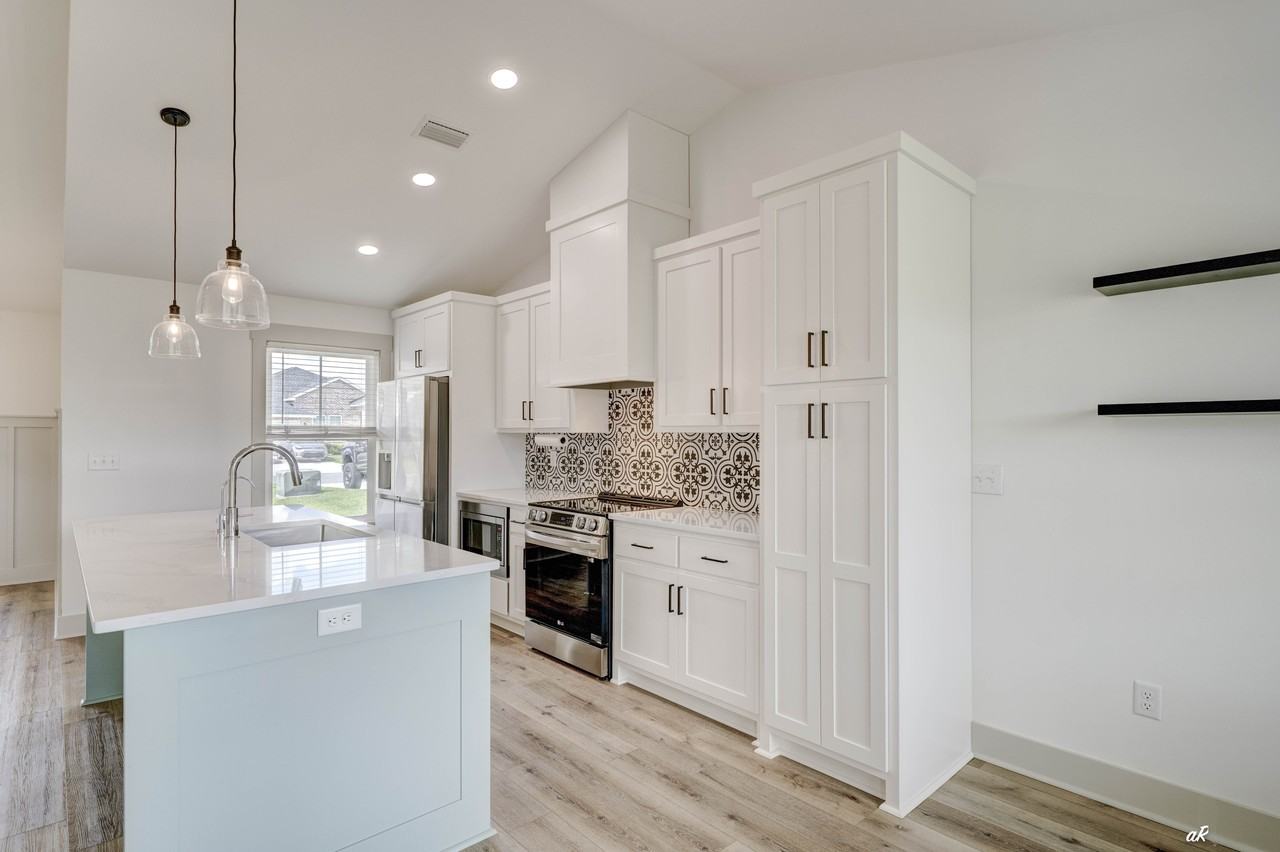 3800 Redbud Way #1 - Photo 2 of 13
