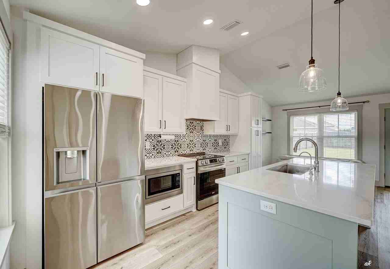 3800 Redbud Way #1 - Photo 3 of 13
