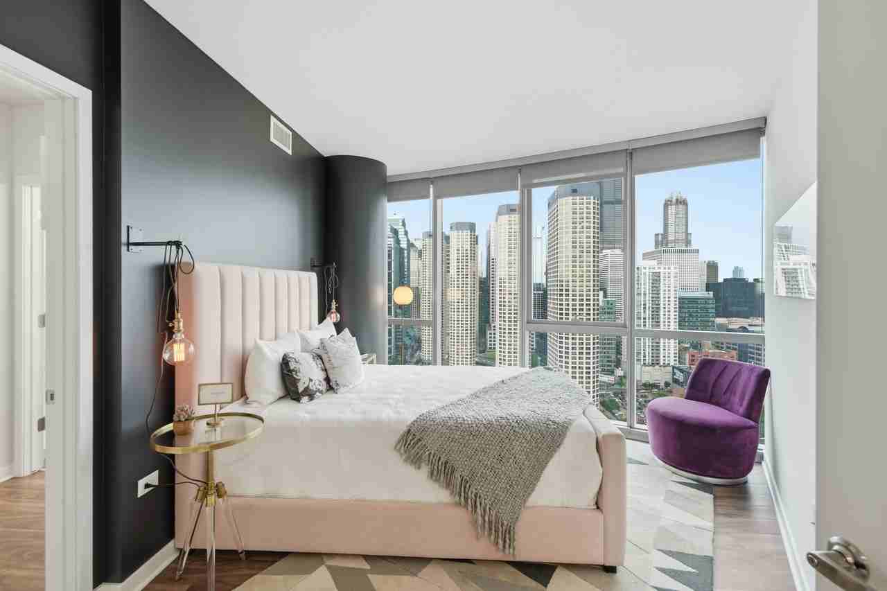 727 W Madison St #2-2 - Photo 7 of 50
