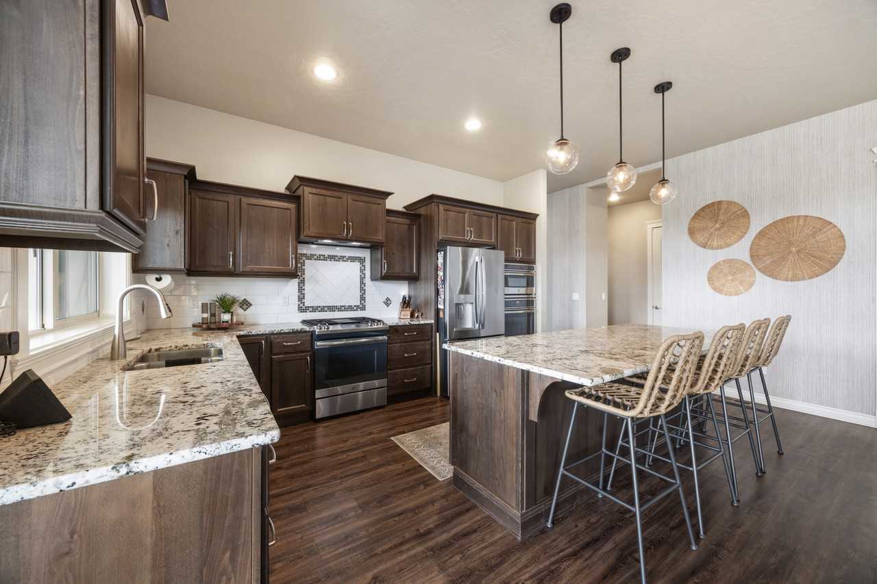 3457 W Barefoot St #1 - Photo 6 of 23