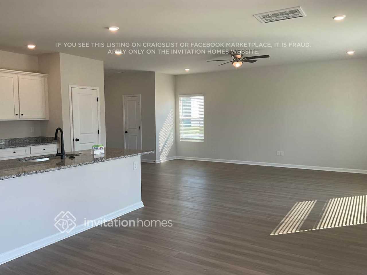 3315 Fox Hall Dr - Photo 2 of 13
