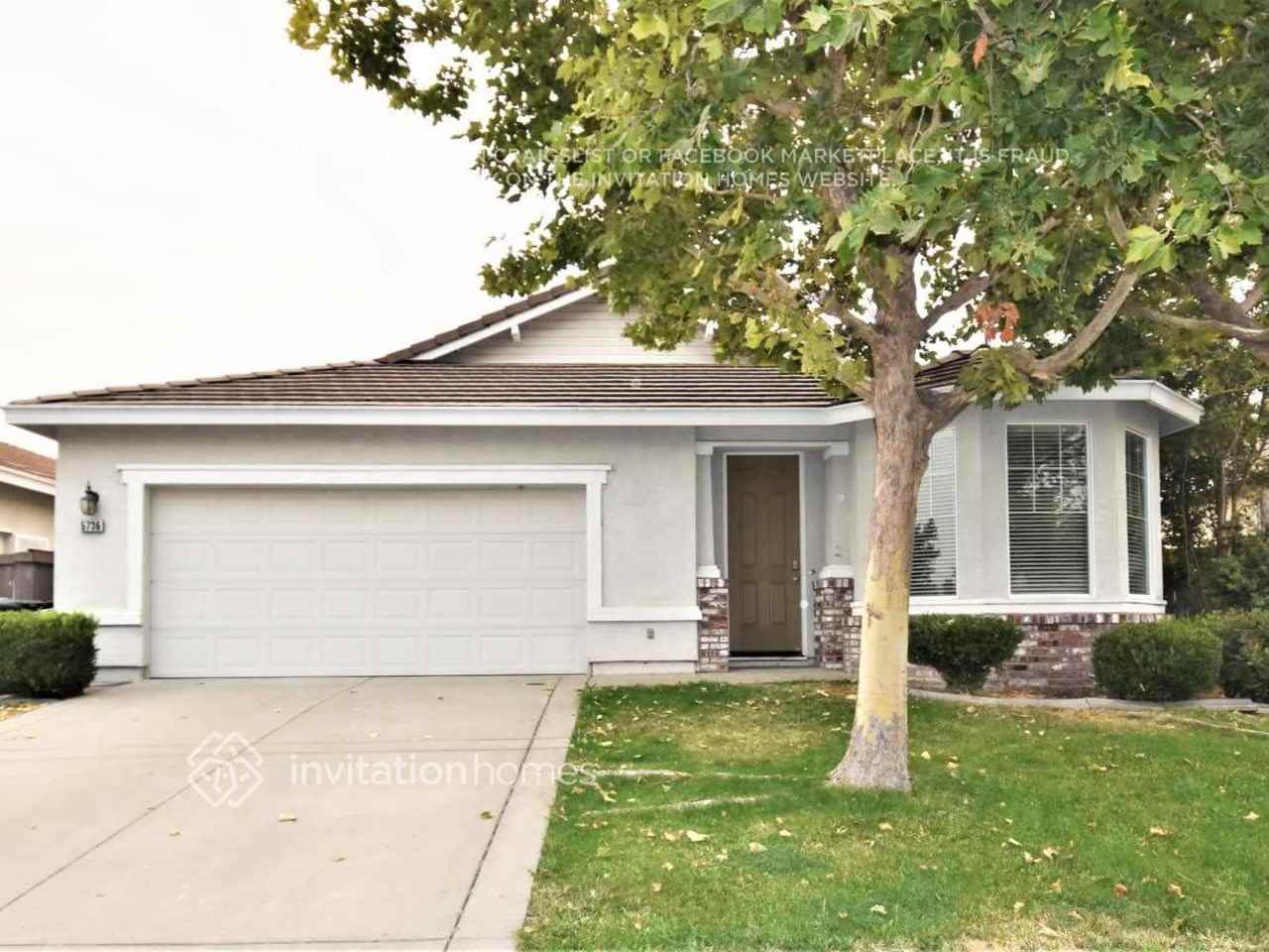 5736 Bridgecross Dr - Photo 2 of 5