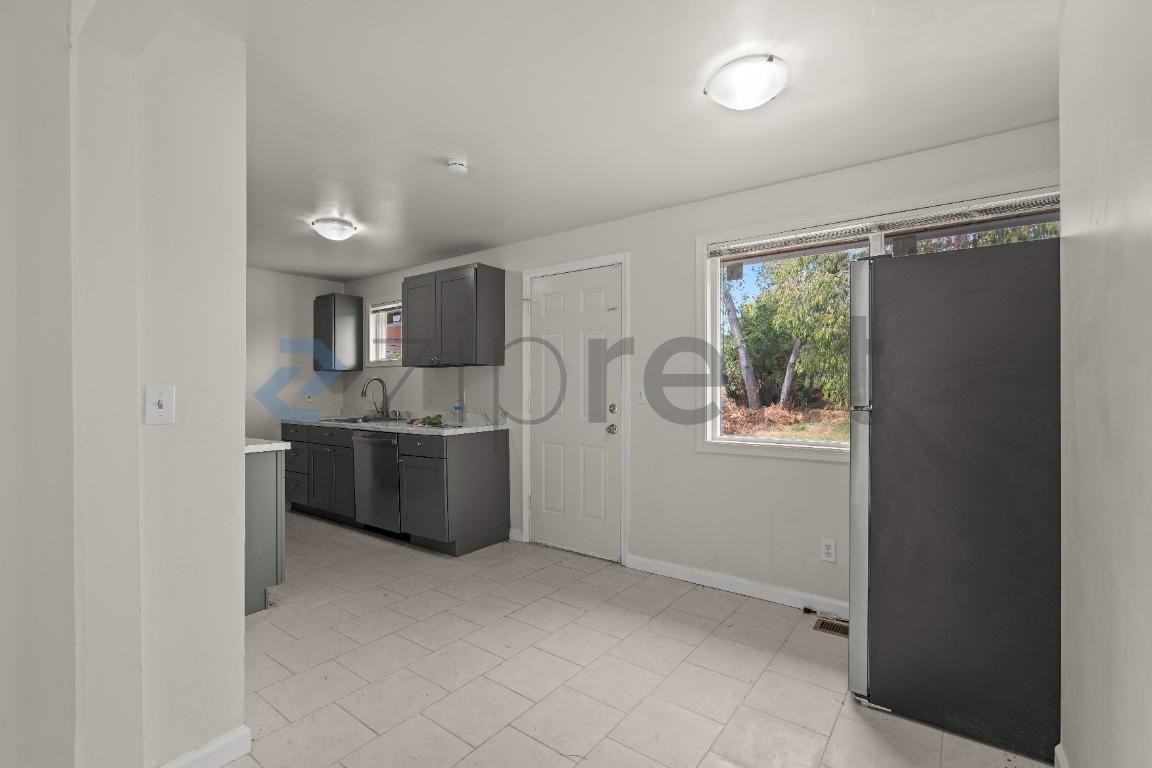 7315 46th Ave S - Photo 6 of 15
