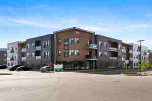 featured image of 3991 Spring St