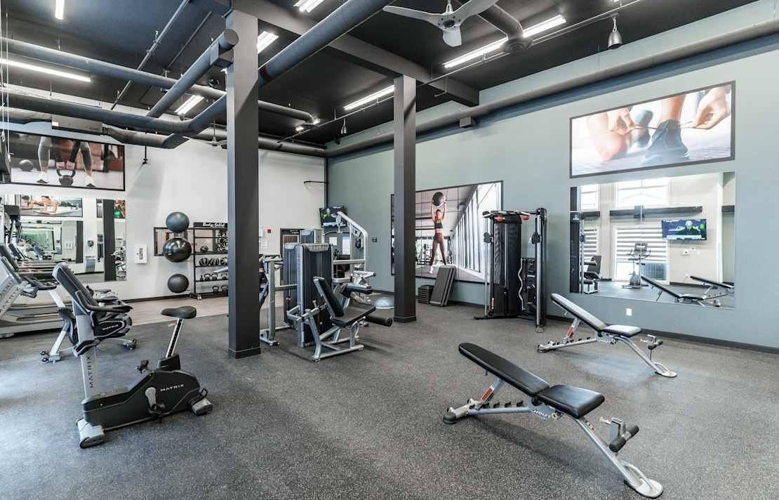 Skyway Apartments - Photo 6 of 26