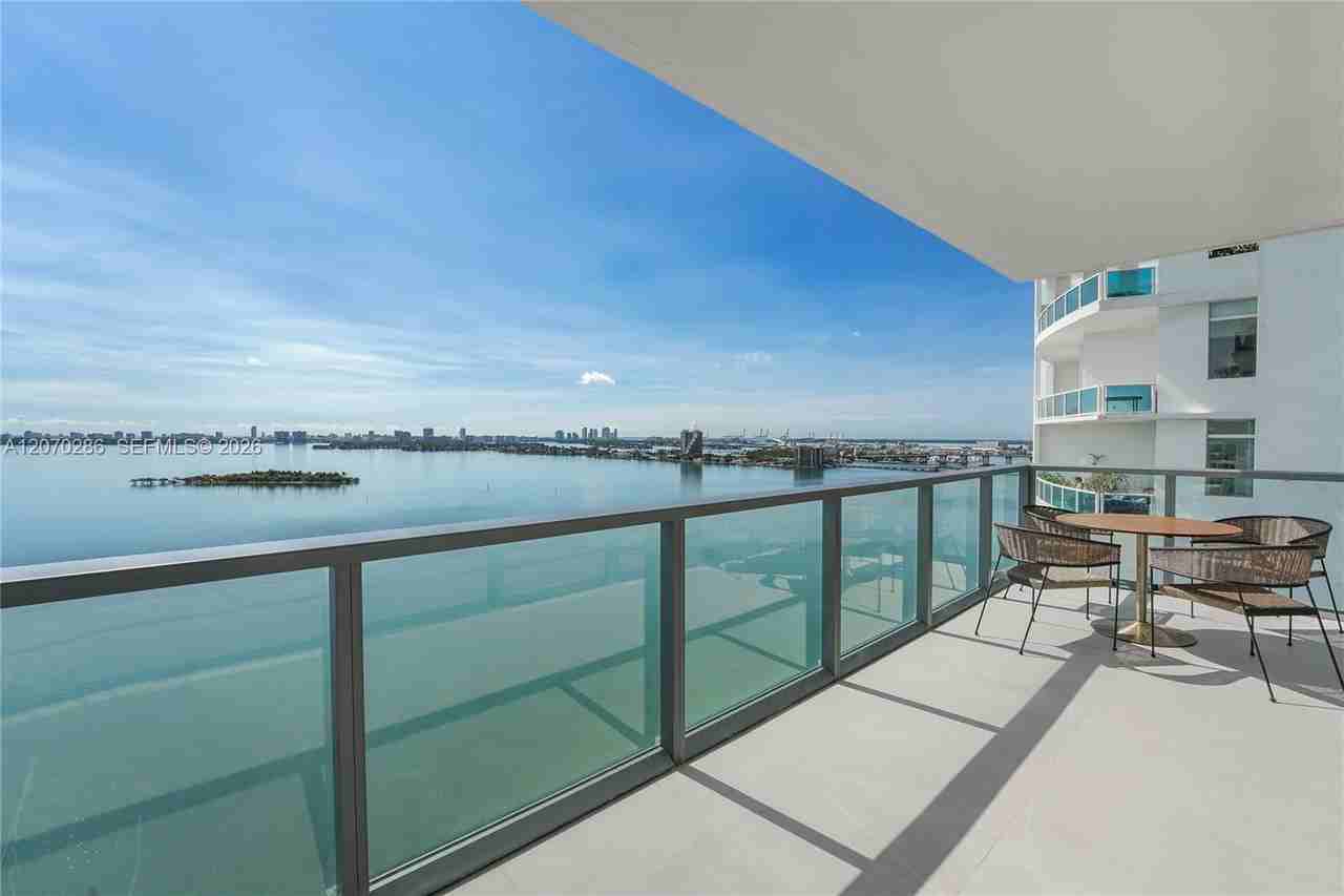 NE 24th St & Biscayne Blvd - Photo 6 of 41