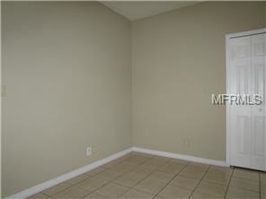 300 Stonington Way - Photo 3 of 14