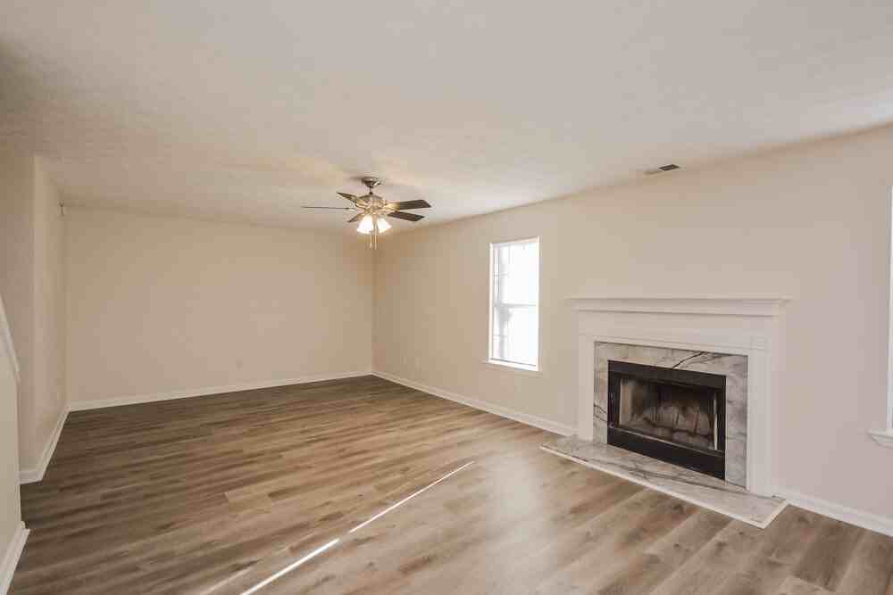 40 Stallsworth Rd - Photo 4 of 17