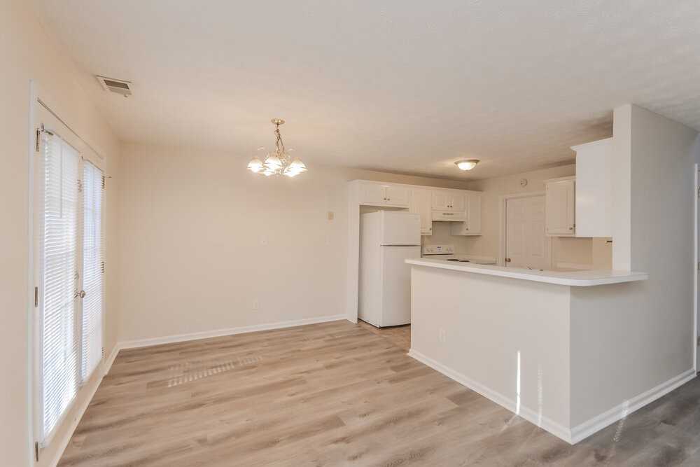 40 Stallsworth Rd - Photo 7 of 17