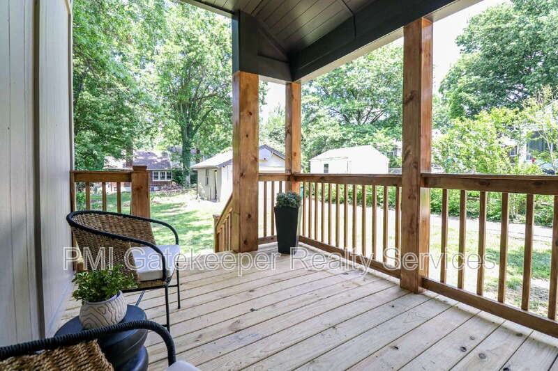 3020 Daytona Ave - Photo 4 of 50