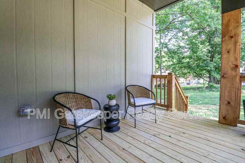 3020 Daytona Ave - Photo 5 of 50