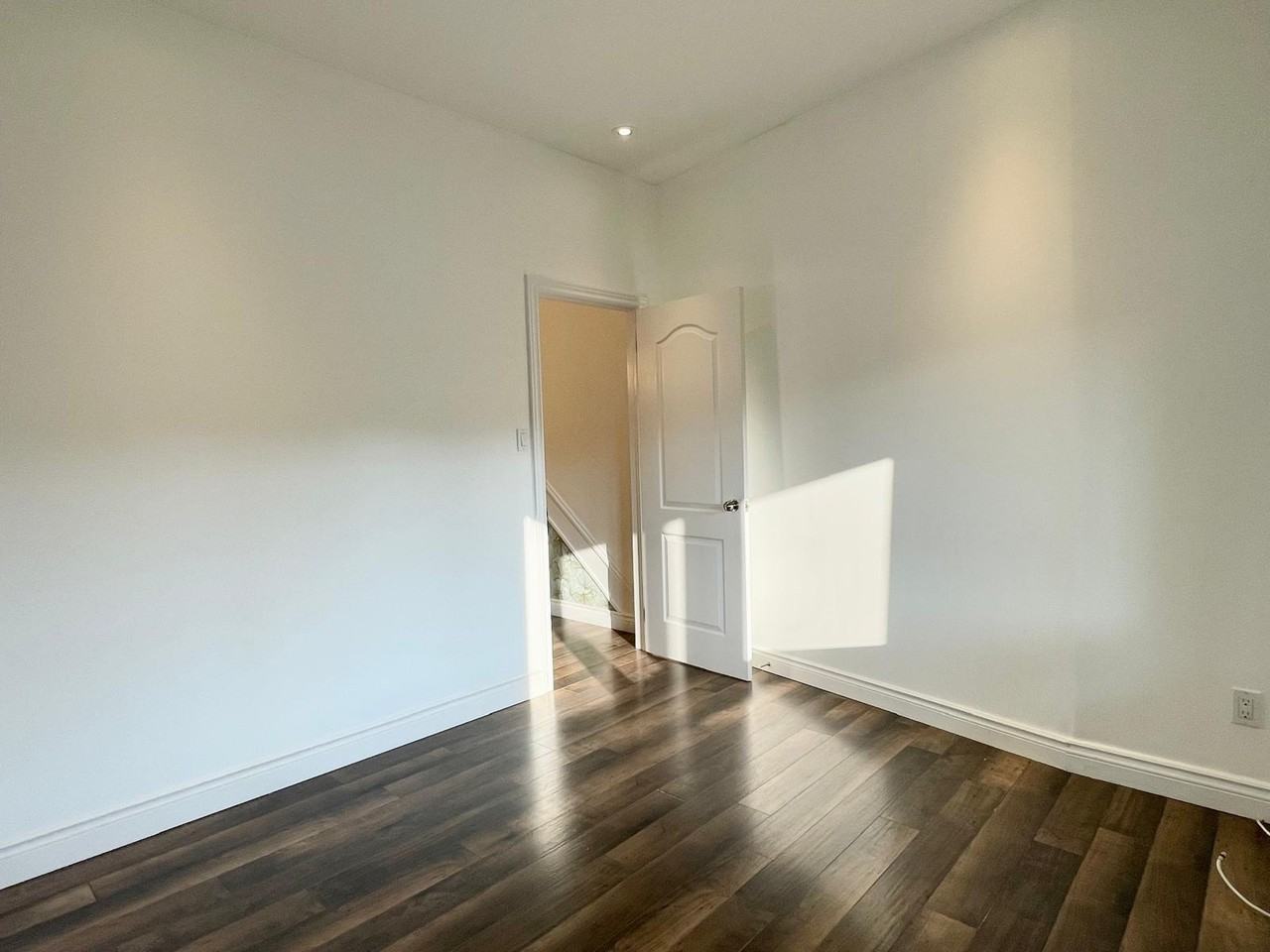 40 Lapp Street #1 - Photo 6 of 15