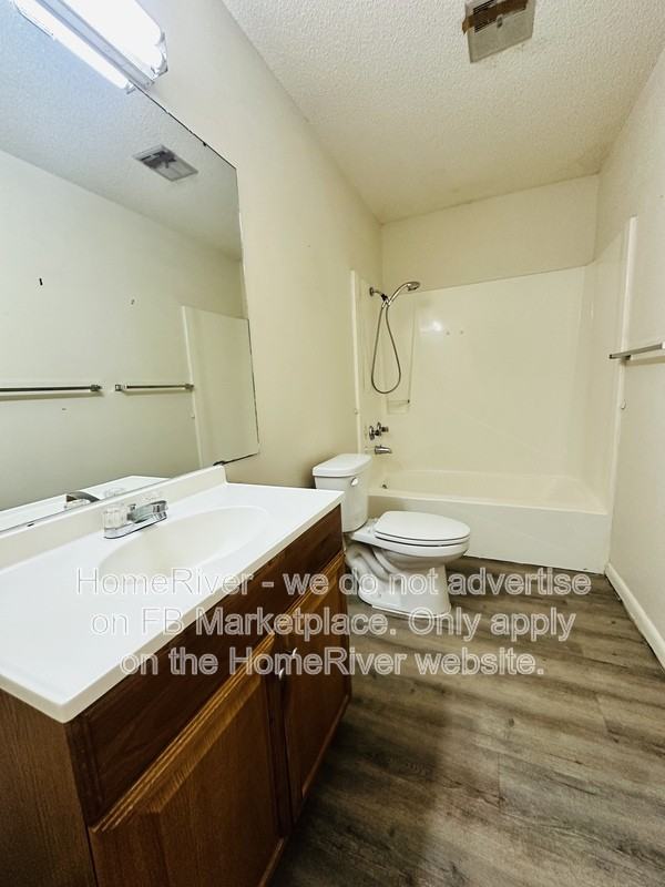 2385 Metzger Dr - Photo 7 of 11