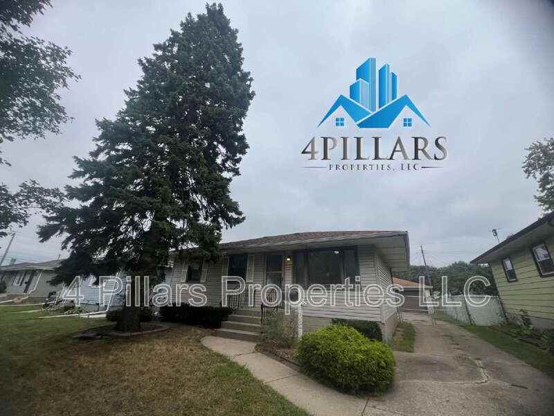 6715 Montana Ave - Photo 2 of 39