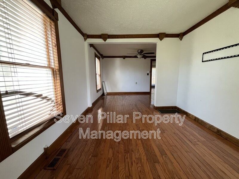 9252 Mink St Sw - Photo 7 of 49