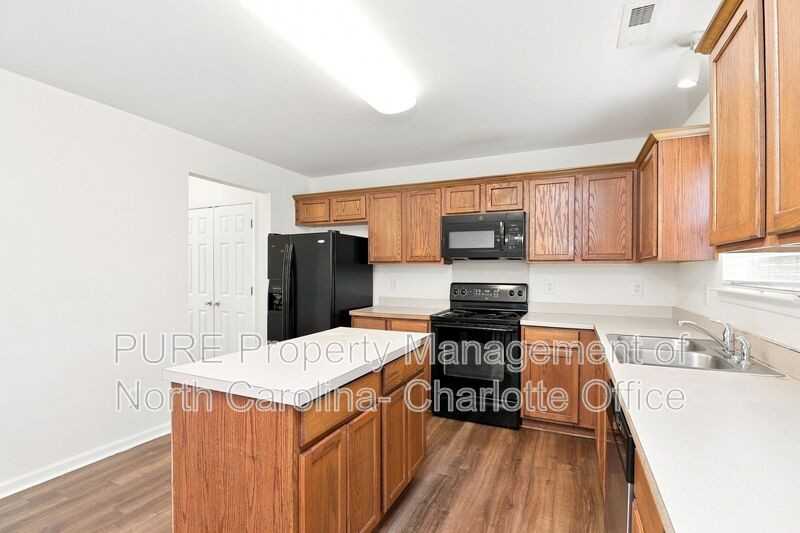 1223 Ben Livingston Rd - Photo 6 of 19