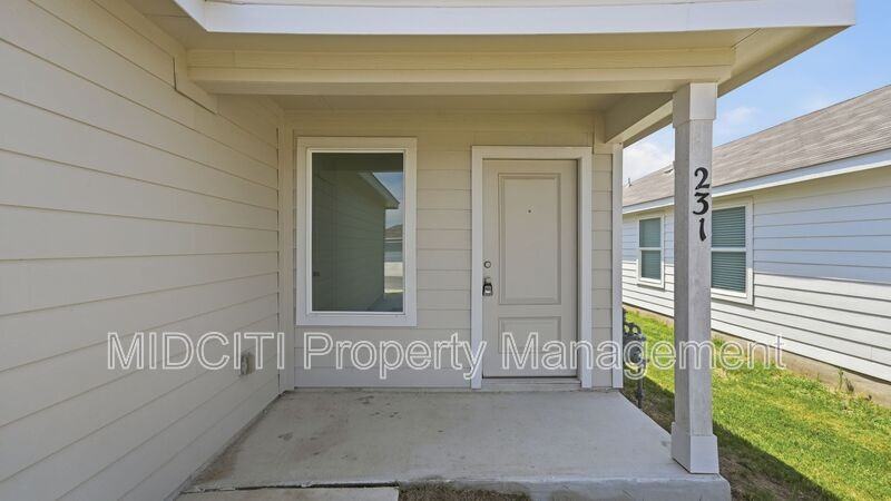 231 Ottawa Way - Photo 2 of 28
