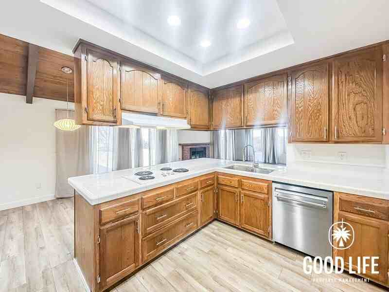 5910 Central Ave - Photo 7 of 28