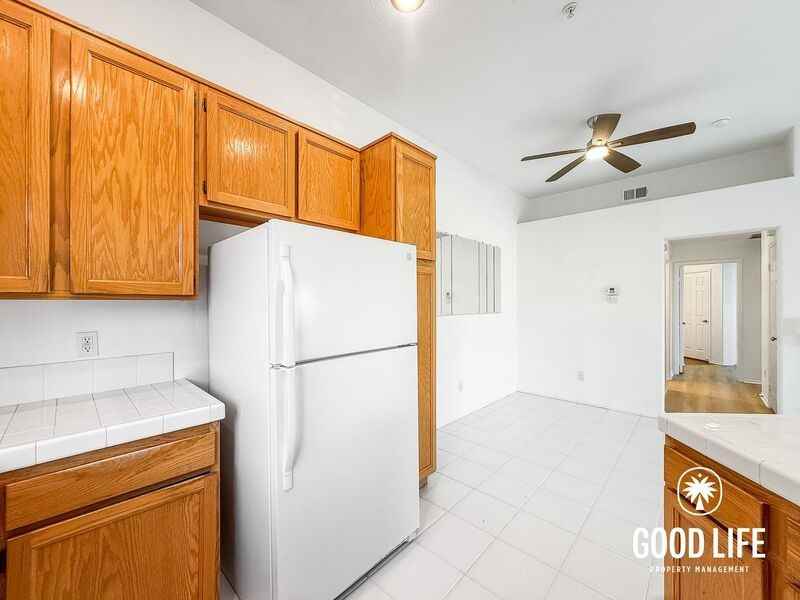 154 California Ct - Photo 3 of 26
