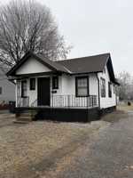 featured image of 2302 Barth St #3