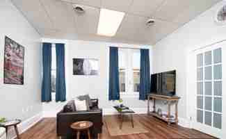 featured image of 201 E Main St #2B