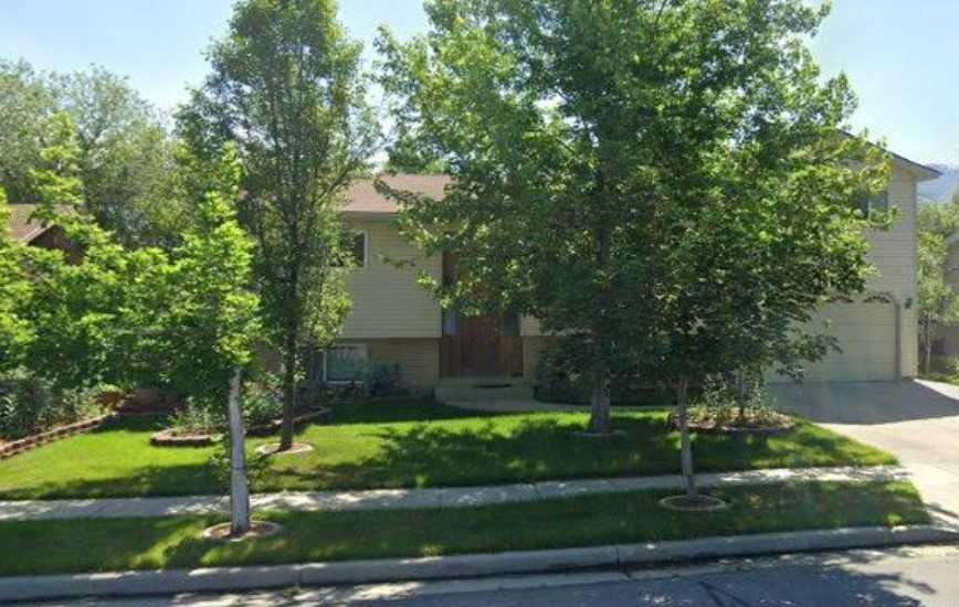 10469 S Clearview Dr #1 - Photo 2 of 16