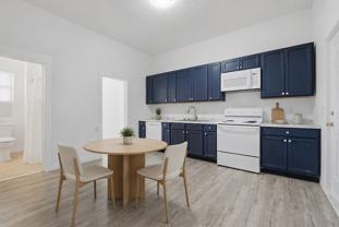 2400 N Sheridan Rd #B - Photo 1 of 1