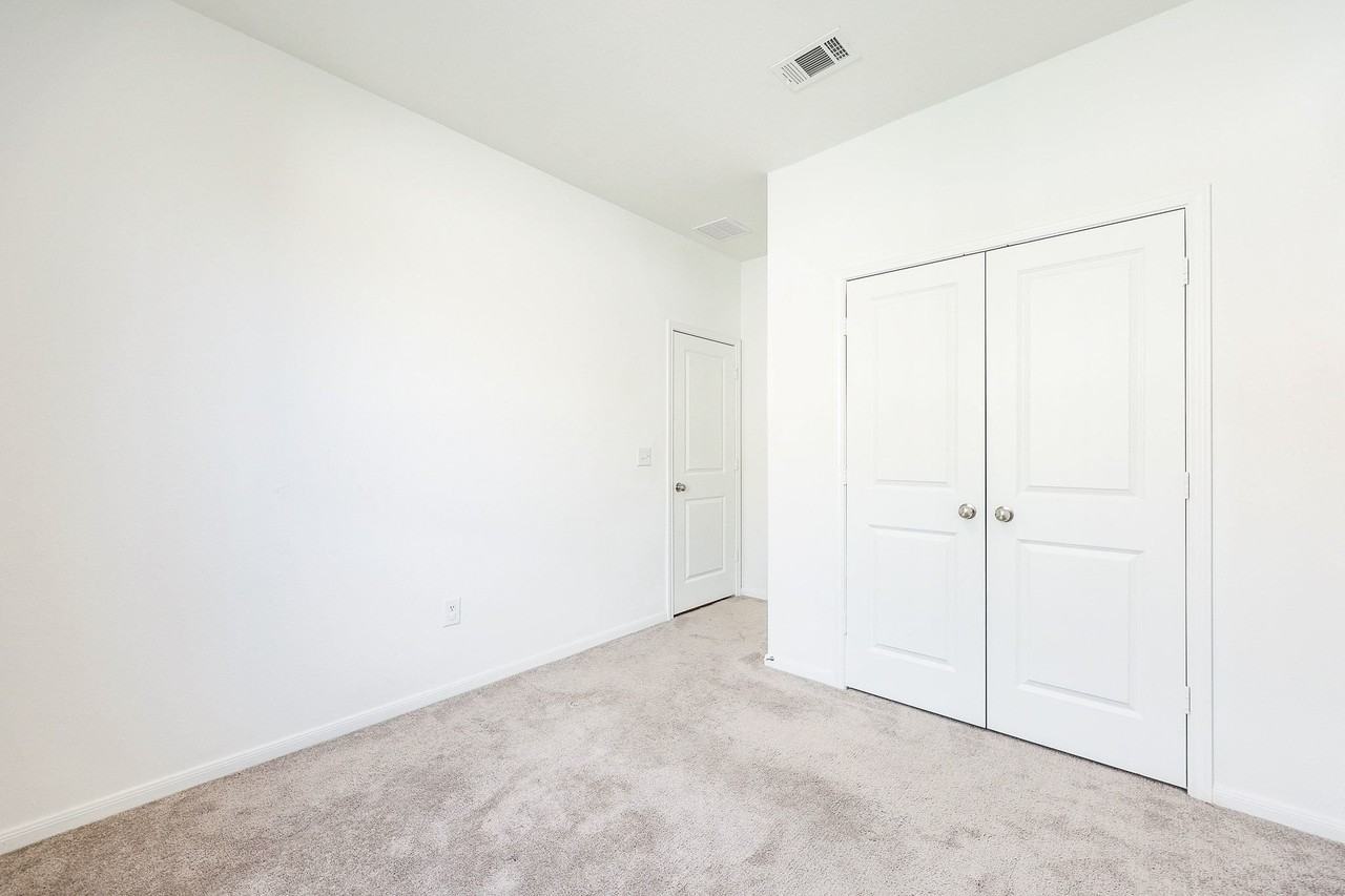 17831 Plow Horse Ln - Photo 6 of 20
