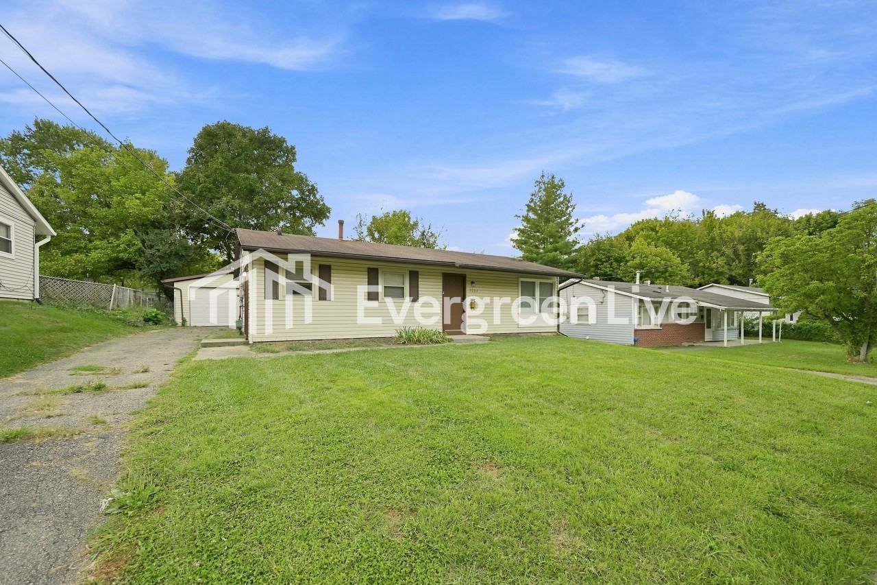 2262 Miles Rd - Photo 2 of 15