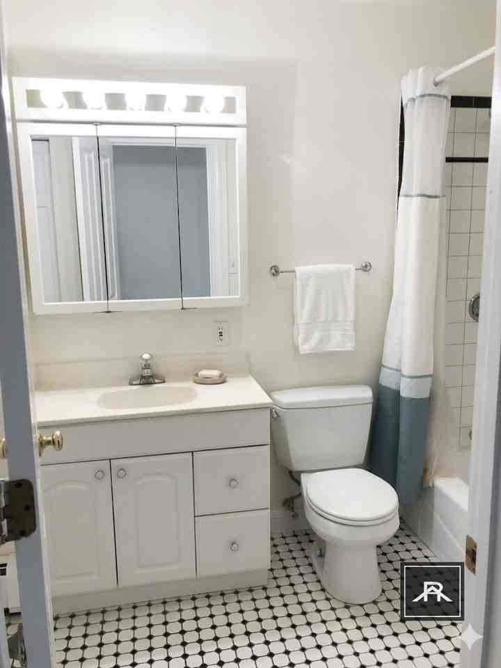 76 Gore St #1 - Photo 6 of 7