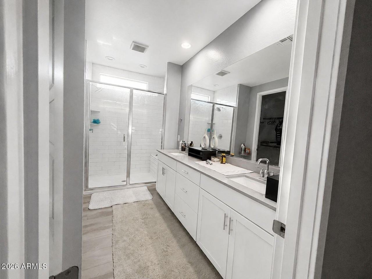 9444 W Roma Ave - Photo 6 of 23